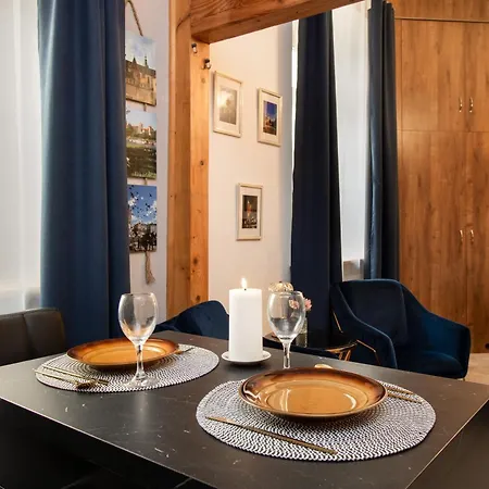 Navy Mezzanine - Soltyka Loft Near Old Town - By Upstairs Cracovia