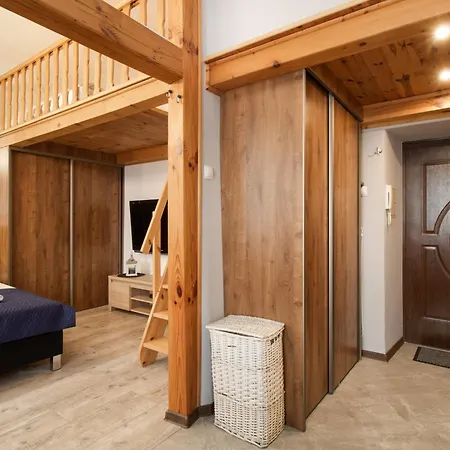 Navy Mezzanine - Soltyka Loft Near Old Town - By Upstairs Appartamento